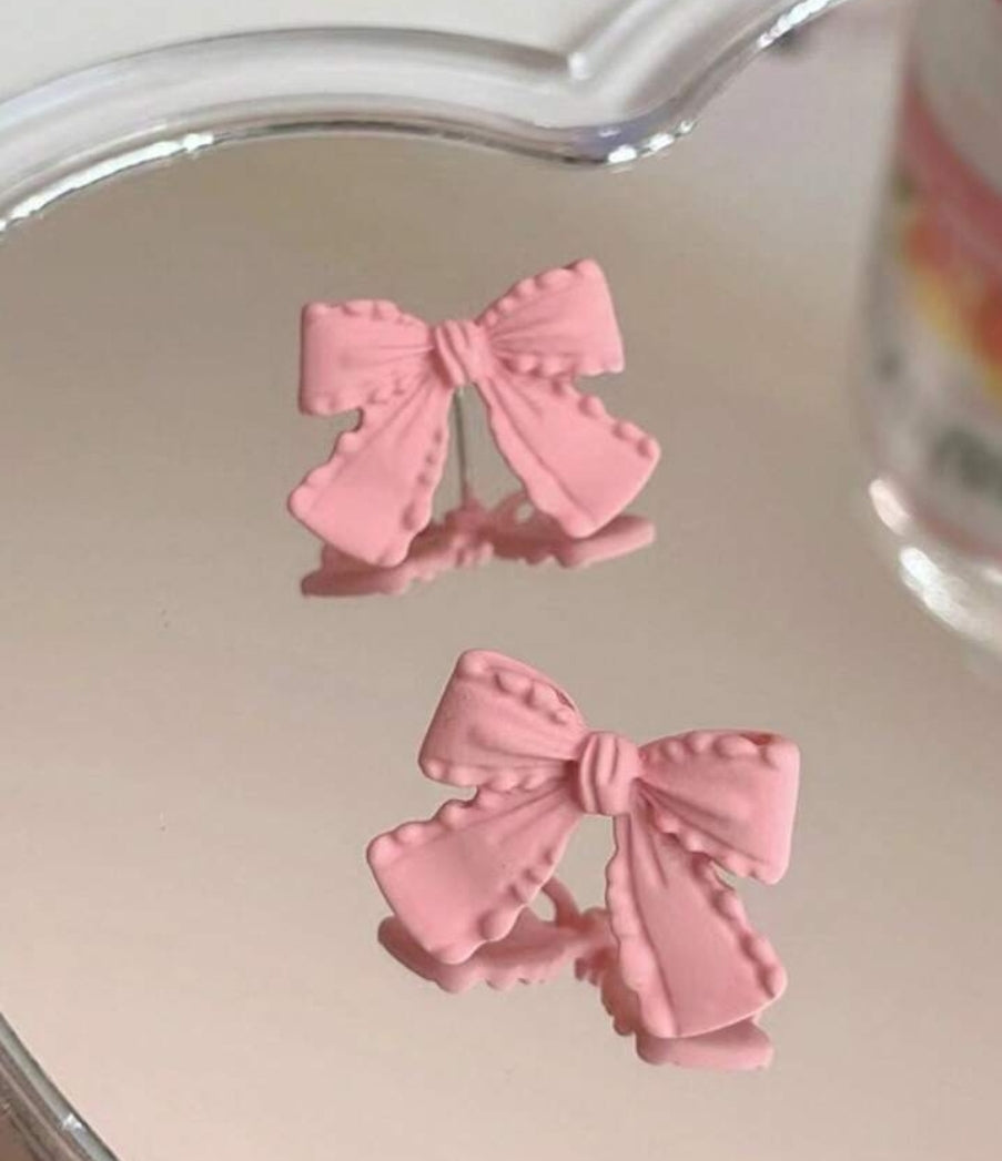Cute Bow Shaped Earrings