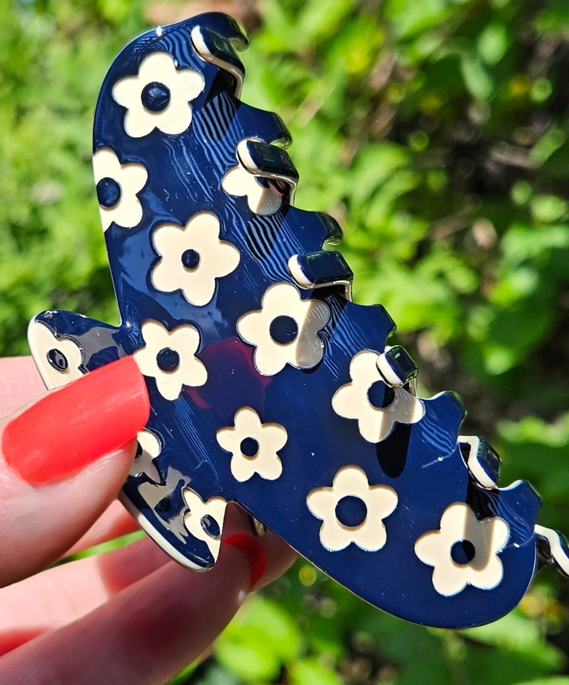 Midnight Blue Daisy Hair Claw Clip