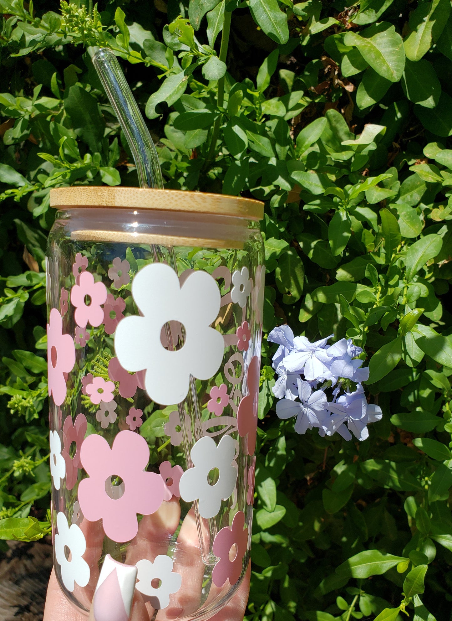 Personalized Daisy Glass Cup