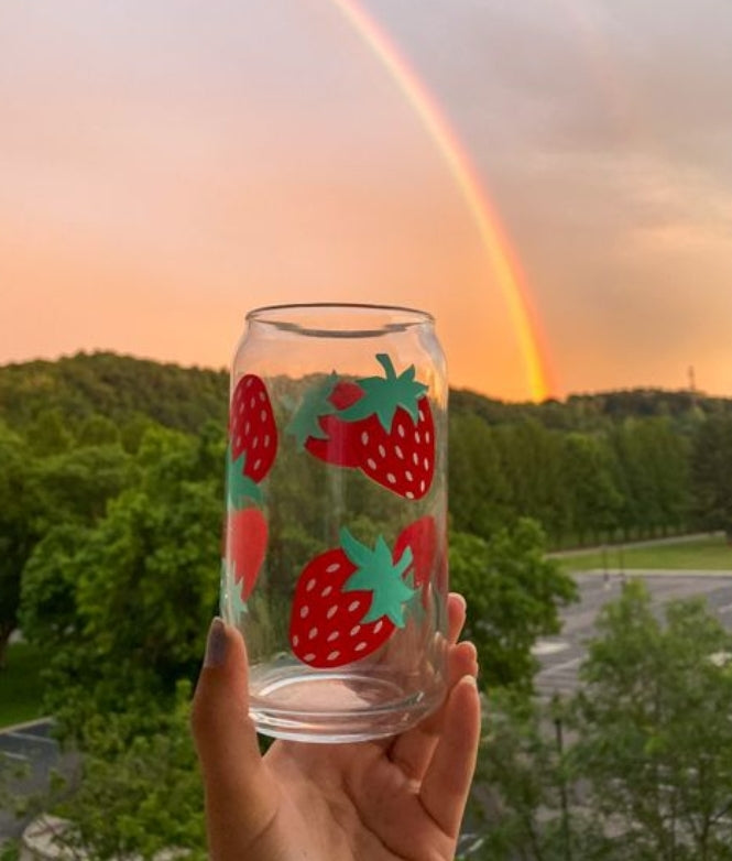 Strawberry Can Glass Cup w/Bamboo Lid & Straw